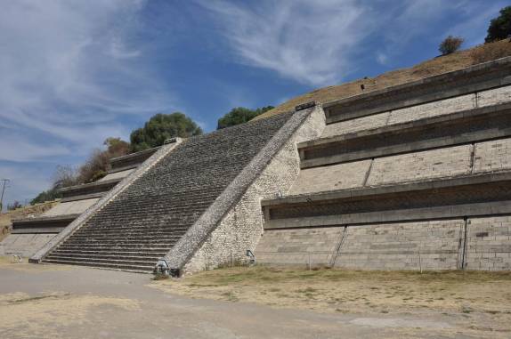 As ruínas da antiga pirâmide de Cholula, no México